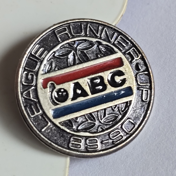 Vintage pin ABC American Bowling Congress League Runner-Up brooch - Picture 2 of 10